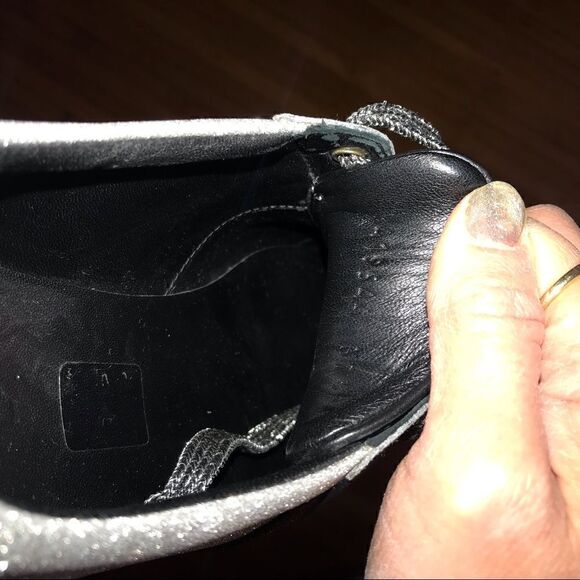 Gucci web silver sneakers size 7.5 - Picture 11 of 13